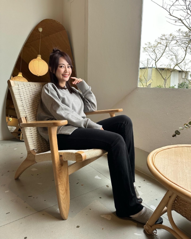 蓝色天空的第一张照片--珠海相亲服务中心