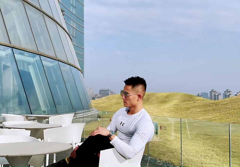 保家卫国的第二张照片--珠海相亲服务中心