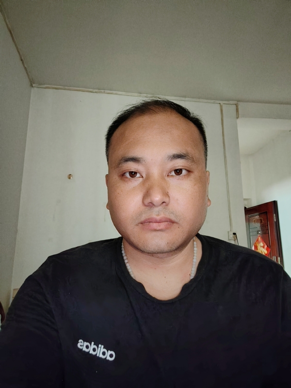 小蒋的第二张照片--珠海相亲服务中心