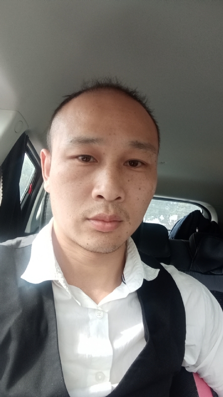 回首往事依旧的第一张照片--珠海相亲服务中心