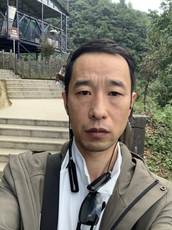 小林的第二张照片--珠海相亲服务中心