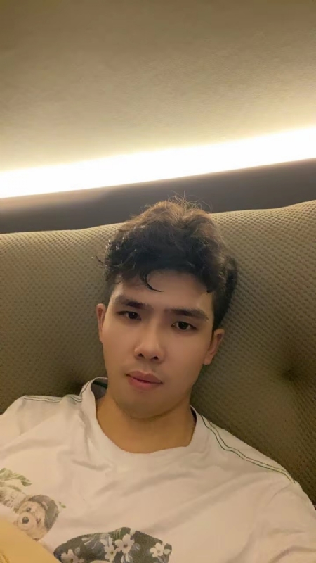 阿龙设计师的第一张照片--珠海相亲服务中心