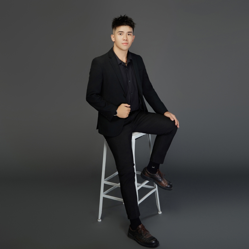 阿龙设计师的第五张照片--珠海相亲服务中心