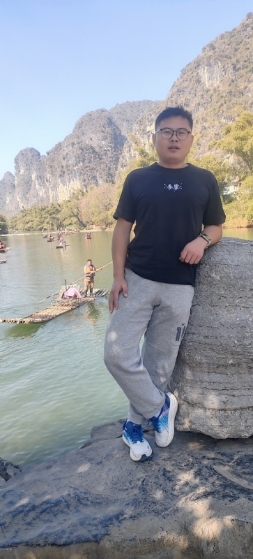 受过伤的狼的第三张照片--珠海相亲服务中心