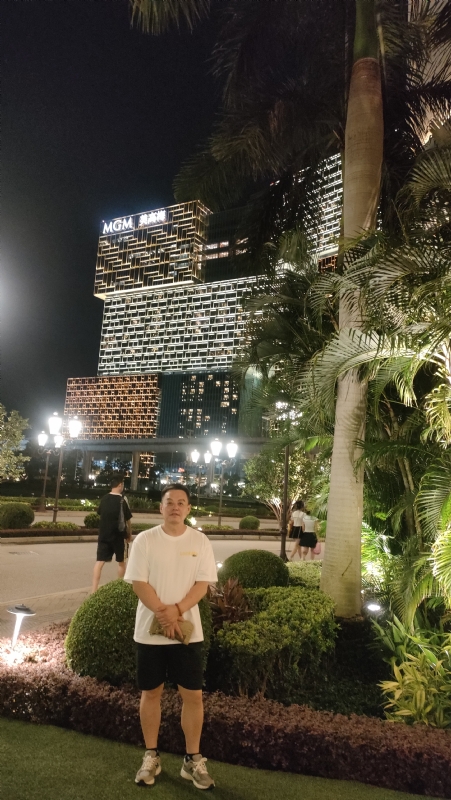 熟悉的身影的第一张照片--珠海相亲服务中心