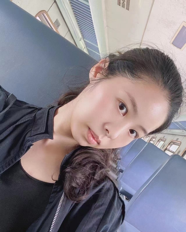 lu的第一张照片--珠海相亲服务中心