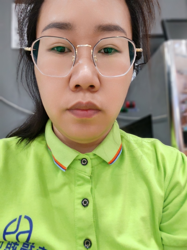 麻花小辫的第一张照片--珠海相亲服务中心