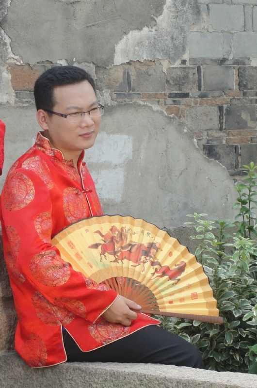 与世为缘的第三张照片--珠海相亲服务中心