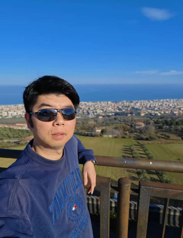 平心静气的第一张照片--珠海相亲服务中心