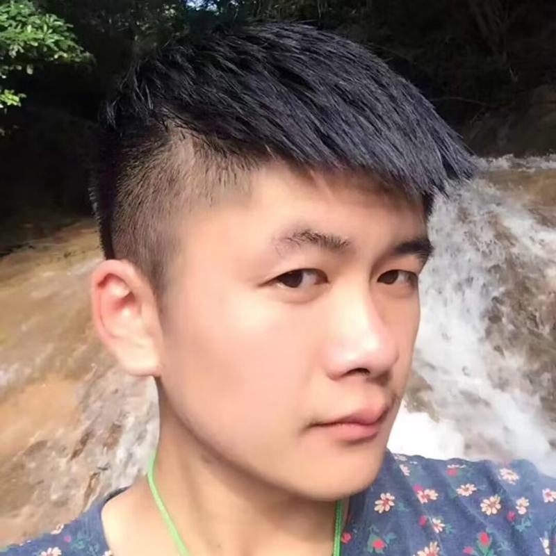 微笑的第一张照片--珠海相亲服务中心