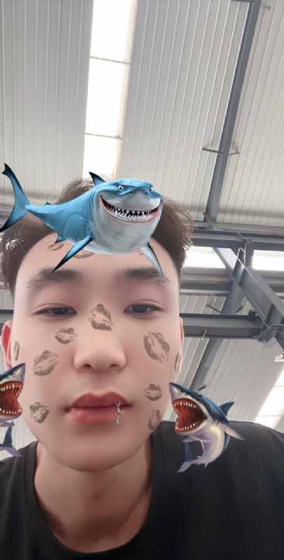 孤独的人的第一张照片--珠海相亲服务中心