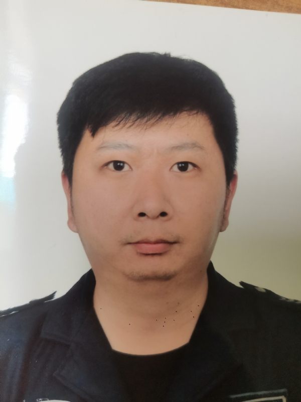 吕嘉的第一张照片--珠海相亲服务中心