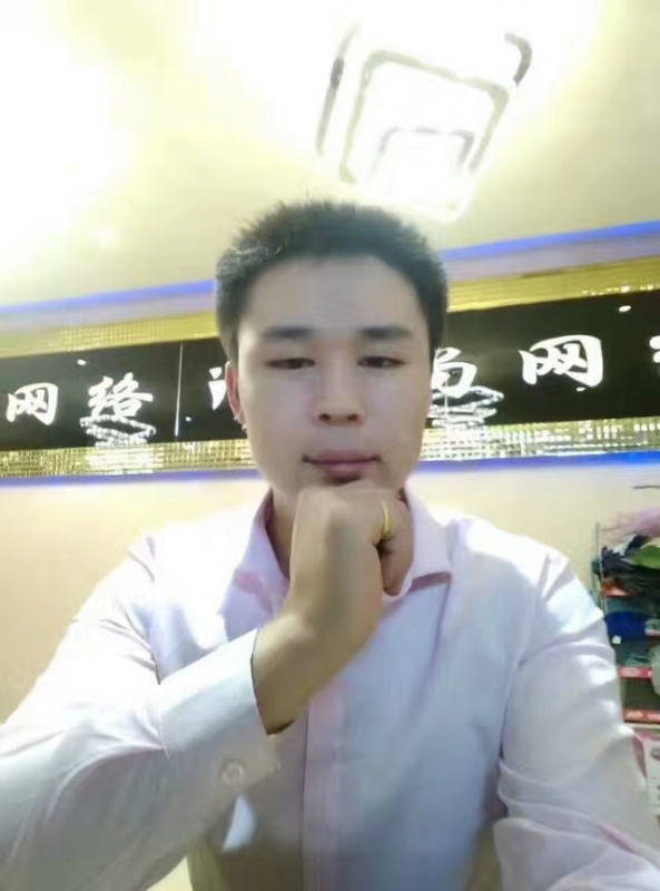 沉默寡言的第一张照片--珠海相亲服务中心