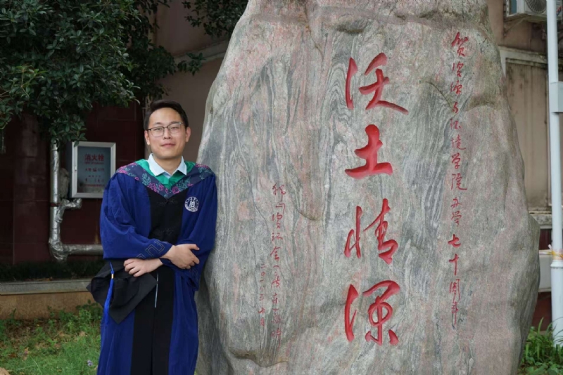 落寂星辰的第四张照片--珠海相亲服务中心