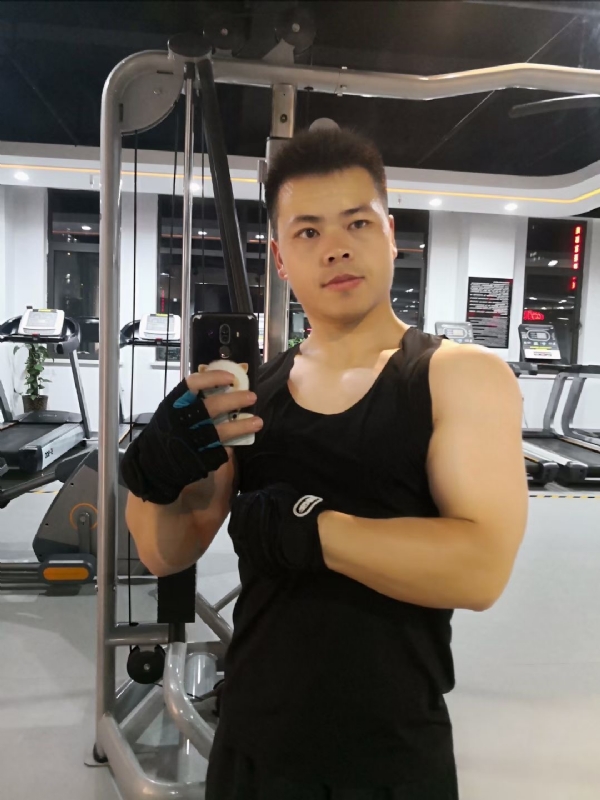 范迪塞尔的第二张照片--珠海相亲服务中心