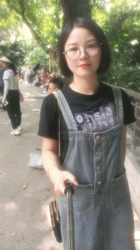 如燕的第一张照片--珠海相亲服务中心