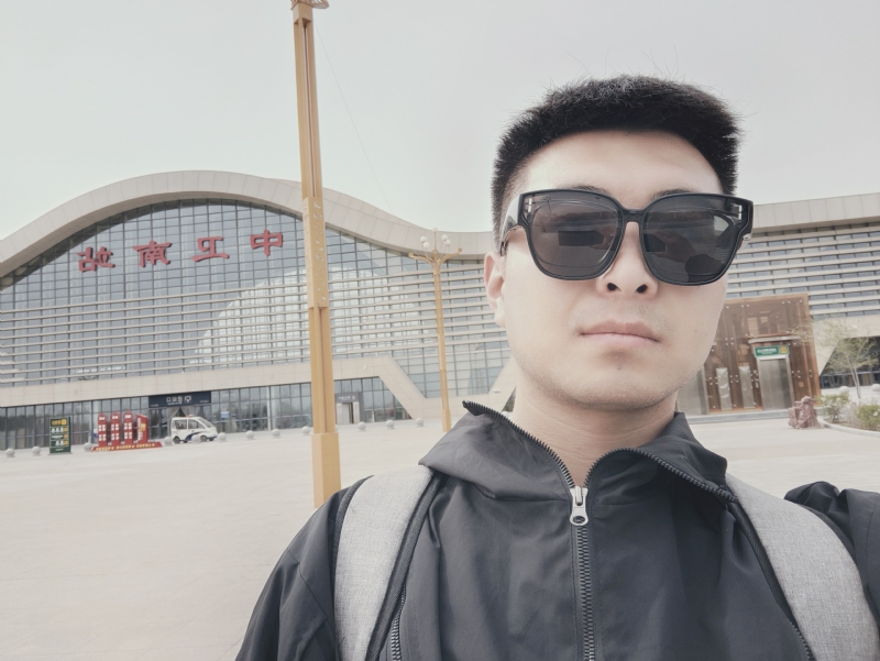 起因的第一张照片--珠海相亲服务中心