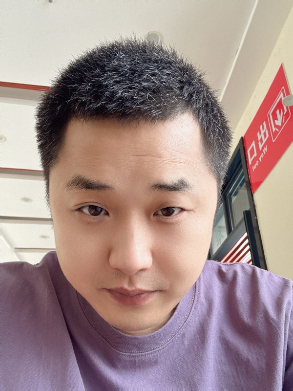 五是五的第一张照片--珠海相亲服务中心