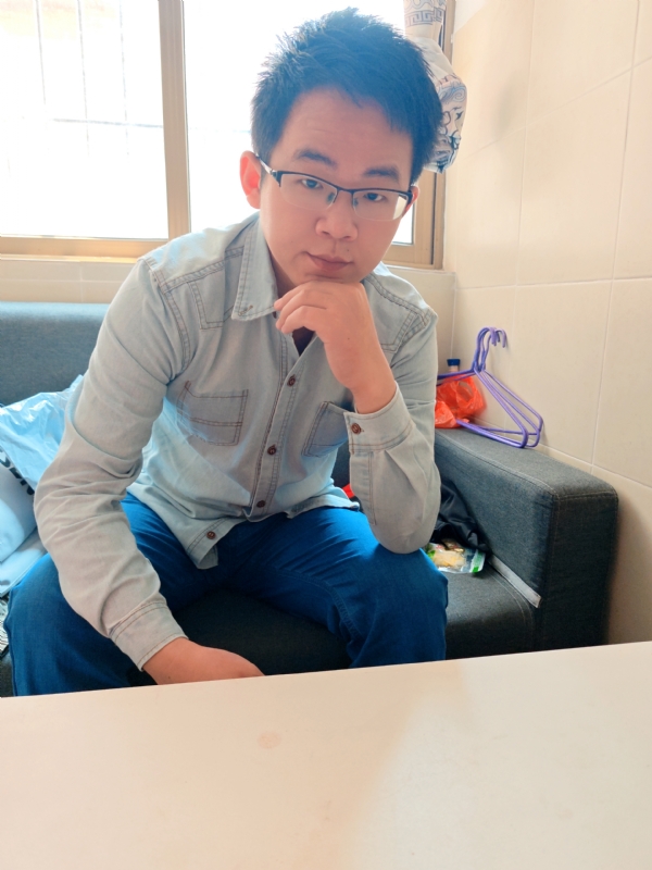 红尘一粟的第一张照片--珠海相亲服务中心