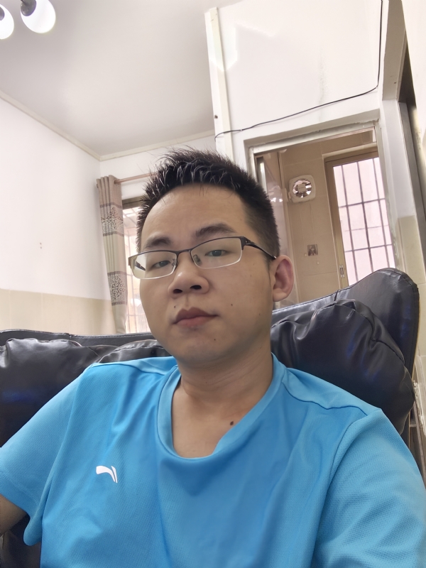 红尘一粟的第三张照片--珠海相亲服务中心