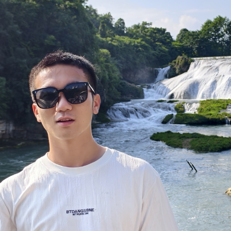 飞殷的第一张照片--珠海相亲服务中心