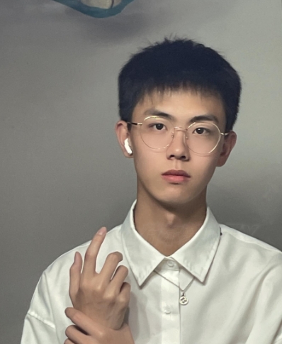 李寒外改英文可家的第二张照片--珠海相亲服务中心