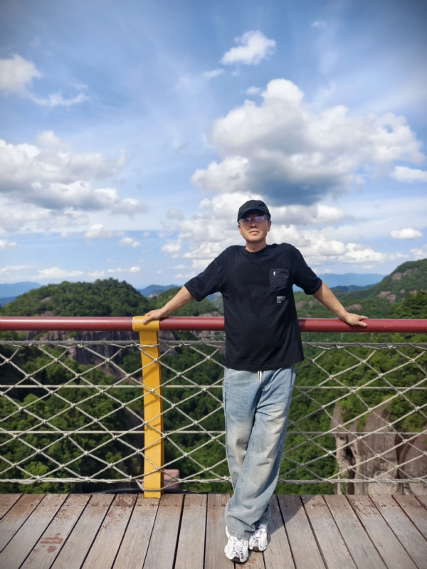 我心飞翔cjb的第三张照片--珠海相亲服务中心