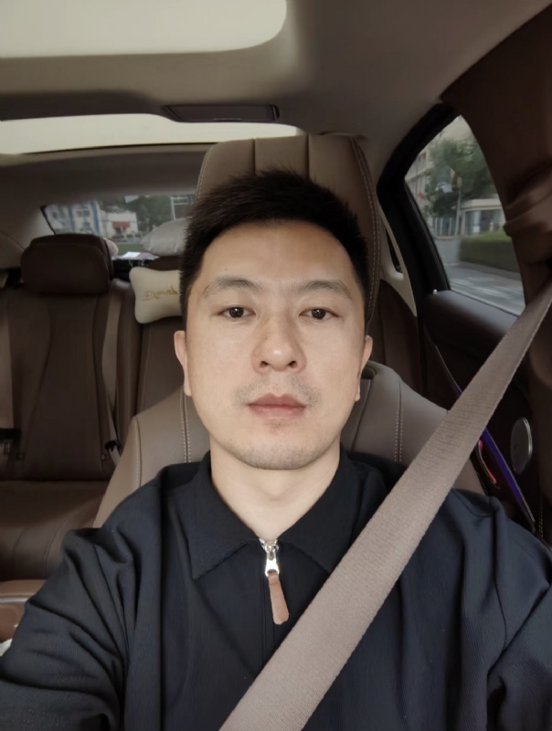 Jason的第二张照片--珠海相亲服务中心