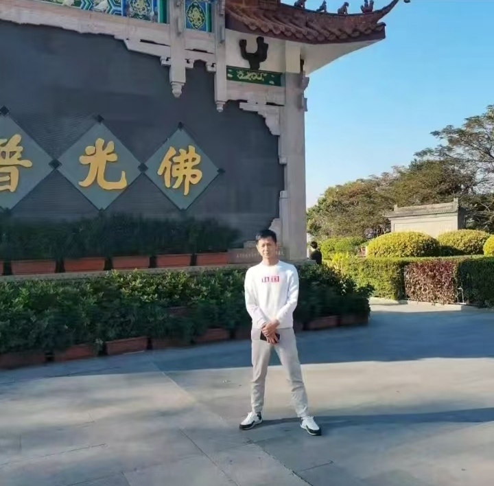 星艺的第一张照片--珠海相亲服务中心