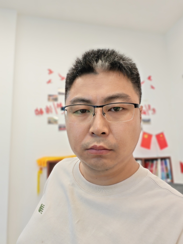 苦海寻舟的第一张照片--珠海相亲服务中心