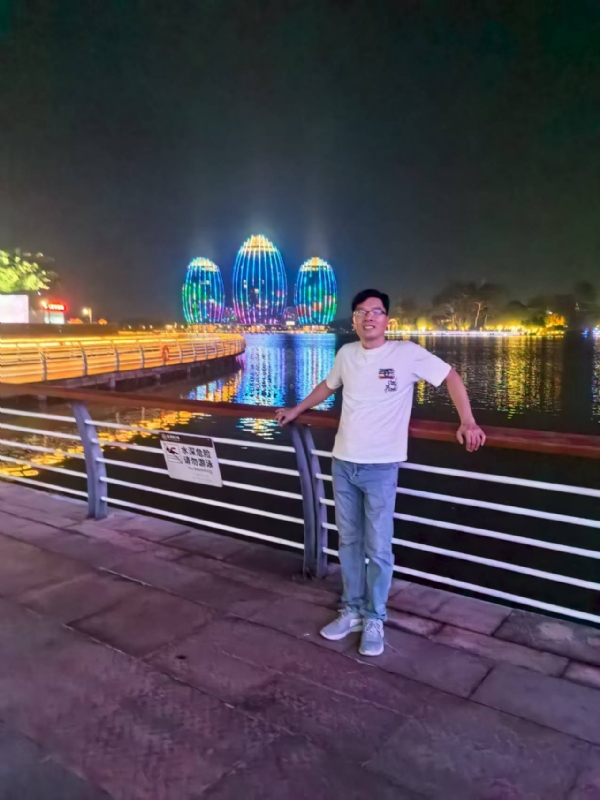 千年老妖的第一张照片--珠海相亲服务中心