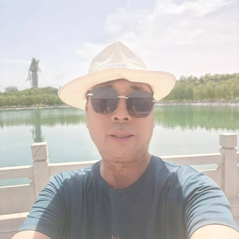 有钱人的第一张照片--珠海相亲服务中心