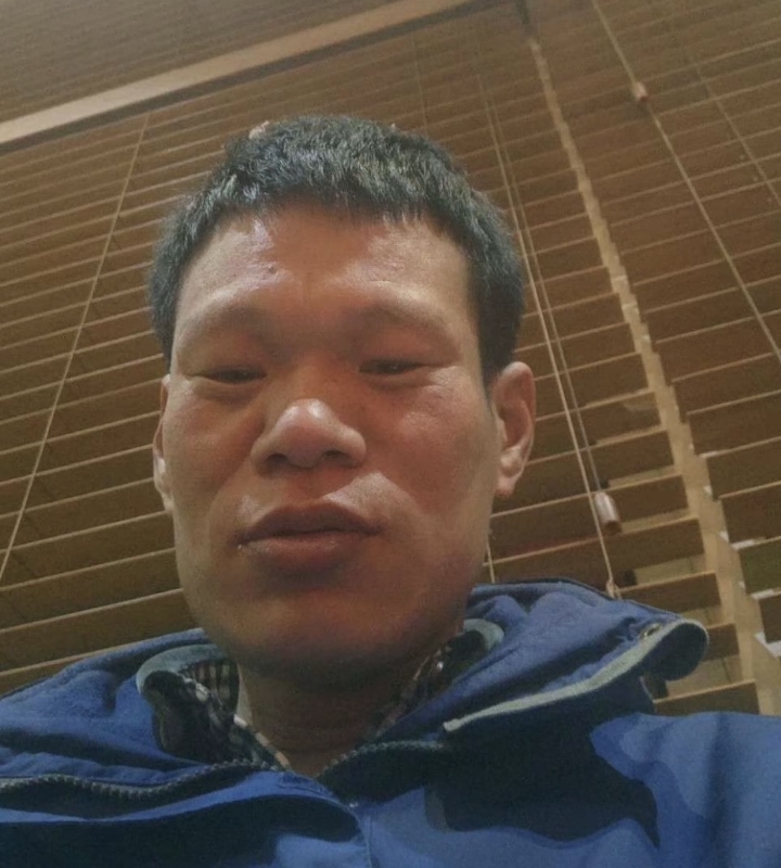 爱你在心口难开的第一张照片--珠海相亲服务中心