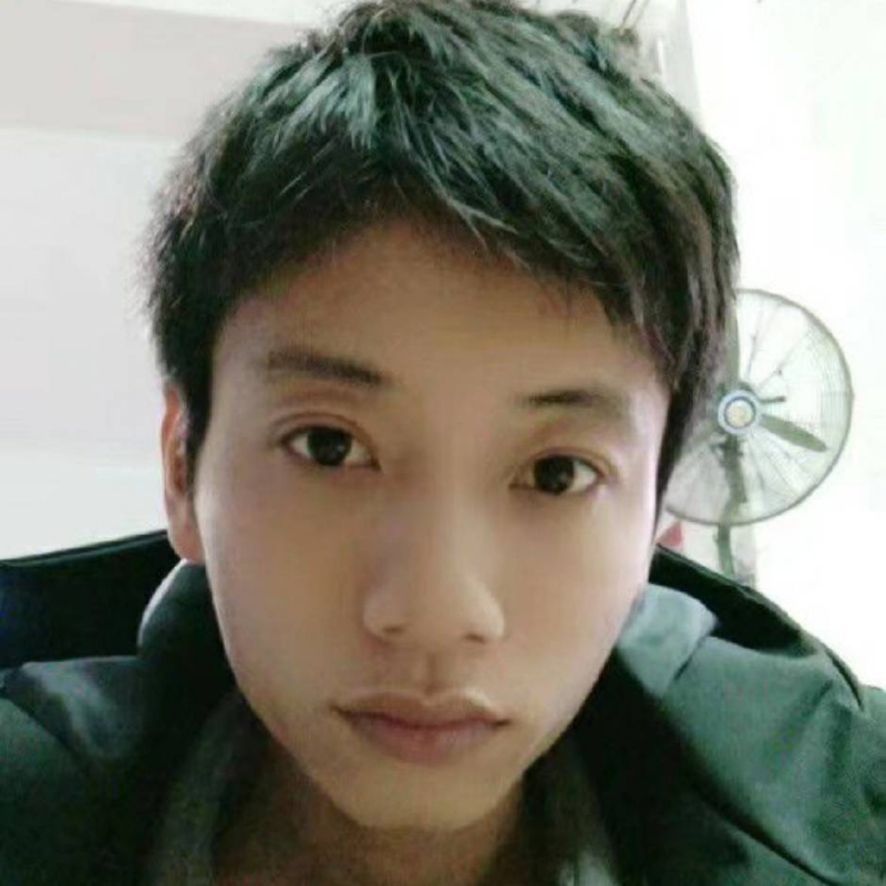 发呆的第一张照片--珠海相亲服务中心