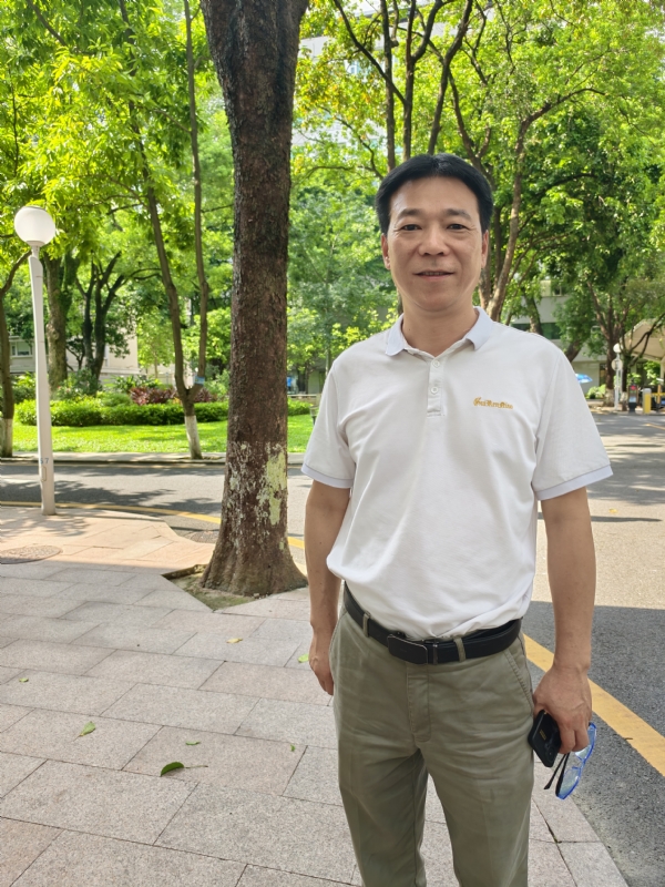 哈哥的第一张照片--珠海相亲服务中心