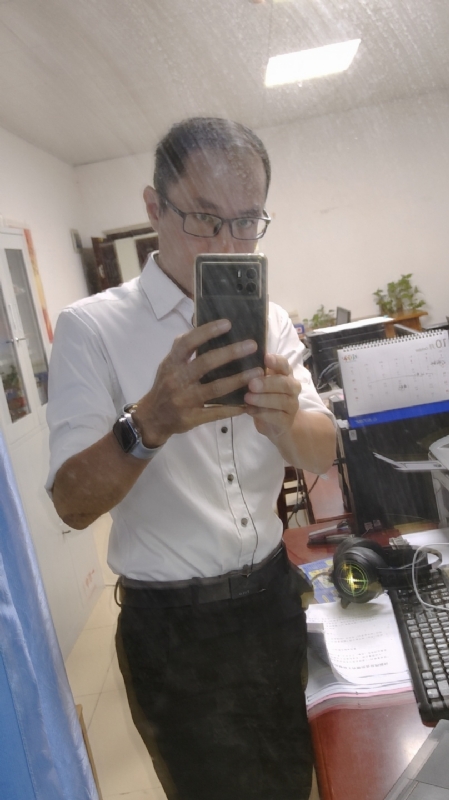 老蔡先生的第一张照片--珠海相亲服务中心