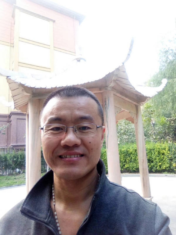 撸起袖子加油干的第一张照片--珠海相亲服务中心