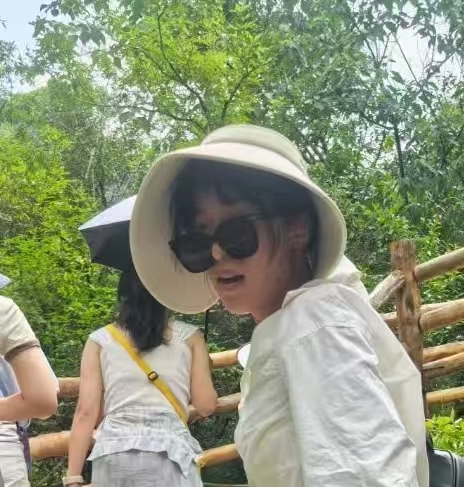 廿一的第一张照片--珠海相亲服务中心