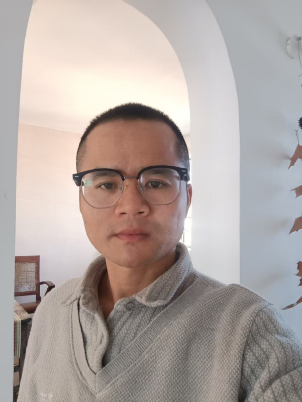 戴戴的第一张照片--珠海相亲服务中心