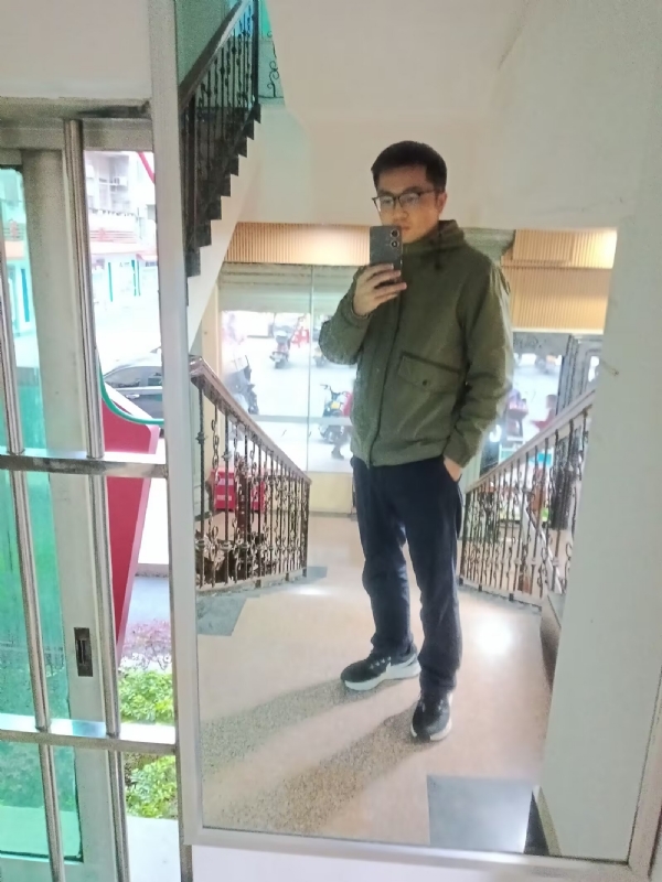 沧海一粟的第三张照片--珠海相亲服务中心