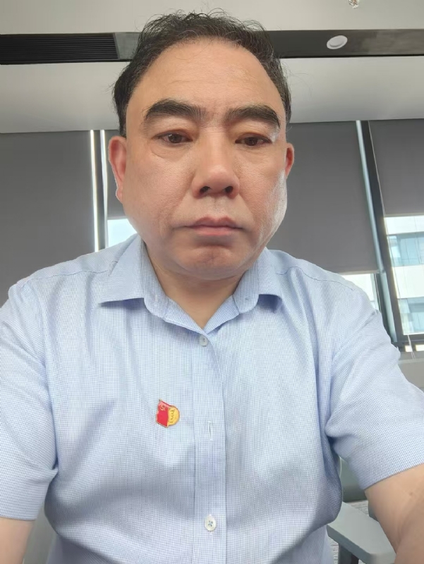 邹先生的第二张照片--珠海相亲服务中心