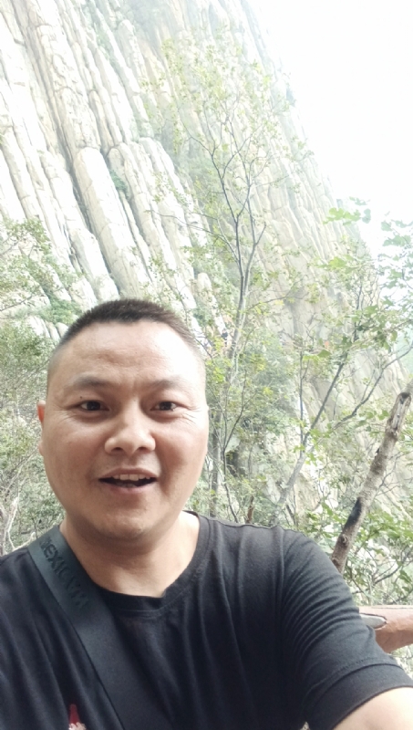 W微信的第二张照片--珠海相亲服务中心