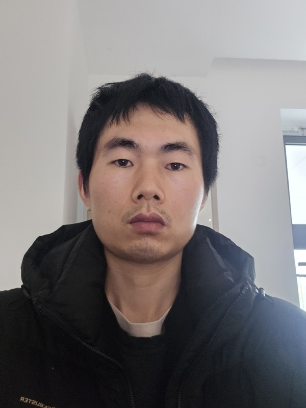 洛华晟的第三张照片--珠海相亲服务中心